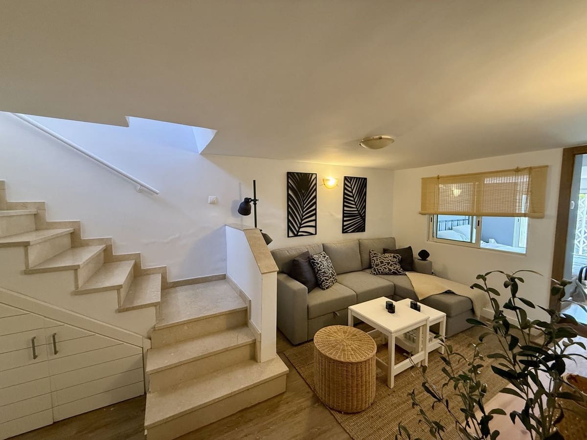 2 sypialnia Dom na sprzedaż w Calahonda - 425 000 € (Ref: 9783925)