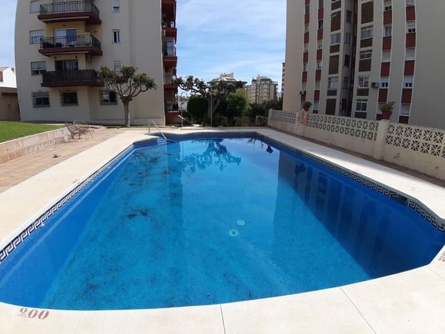 2 quarto Apartamento para venda em Castillo Sohail, Fuengirola - 329 000 € (Ref: 9789948)