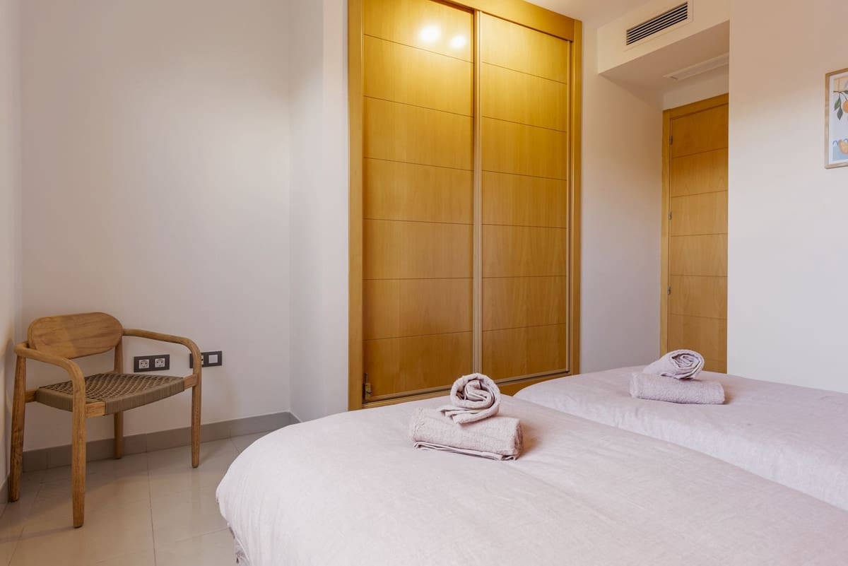 2 soverom Leilighet til salgs i Estepona med garasje - € 420 000 (Ref: 9789949)