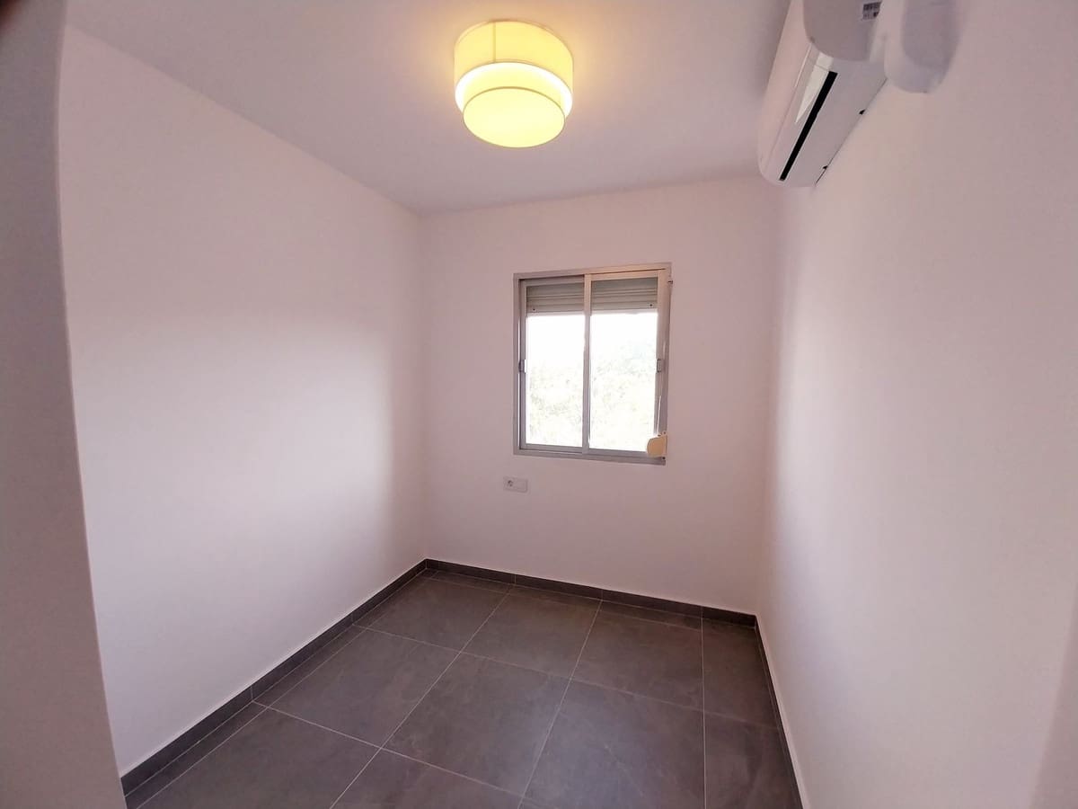 3 slaapkamer Appartement te koop in Calahonda - € 399.000 (Ref: 9789950)
