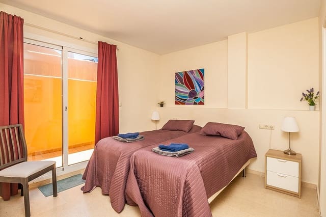 2 soverom Penthouse til salgs i Elviria, Marbella - € 498 000 (Ref: 9789954)