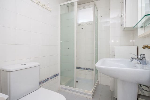 2 chambre Appartement à vendre à Elviria, Marbella - 465 000 € (Ref: 9789956)