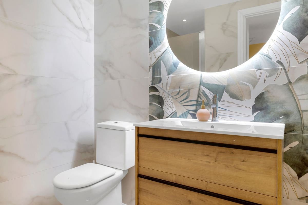 Apartamento de 2 habitaciones en Torrequebrada en venta - 395.000 € (Ref: 9793768)