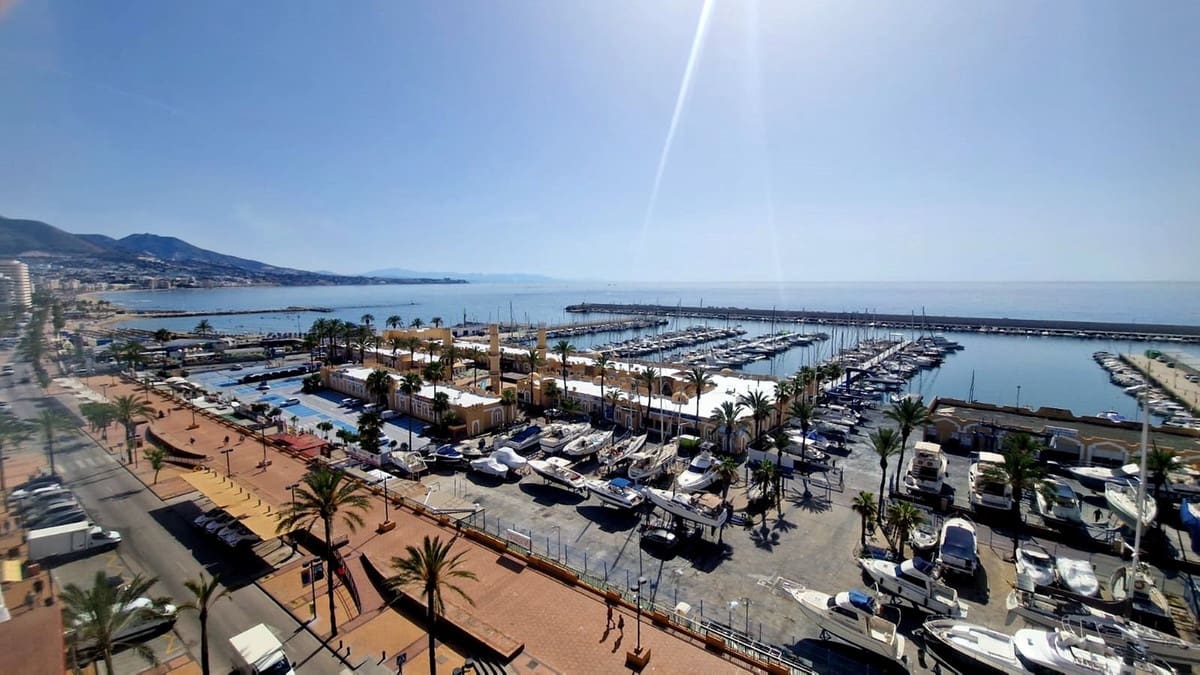 1 soverom Leilighet til salgs i Fuengirola - € 359 000 (Ref: 9793769)