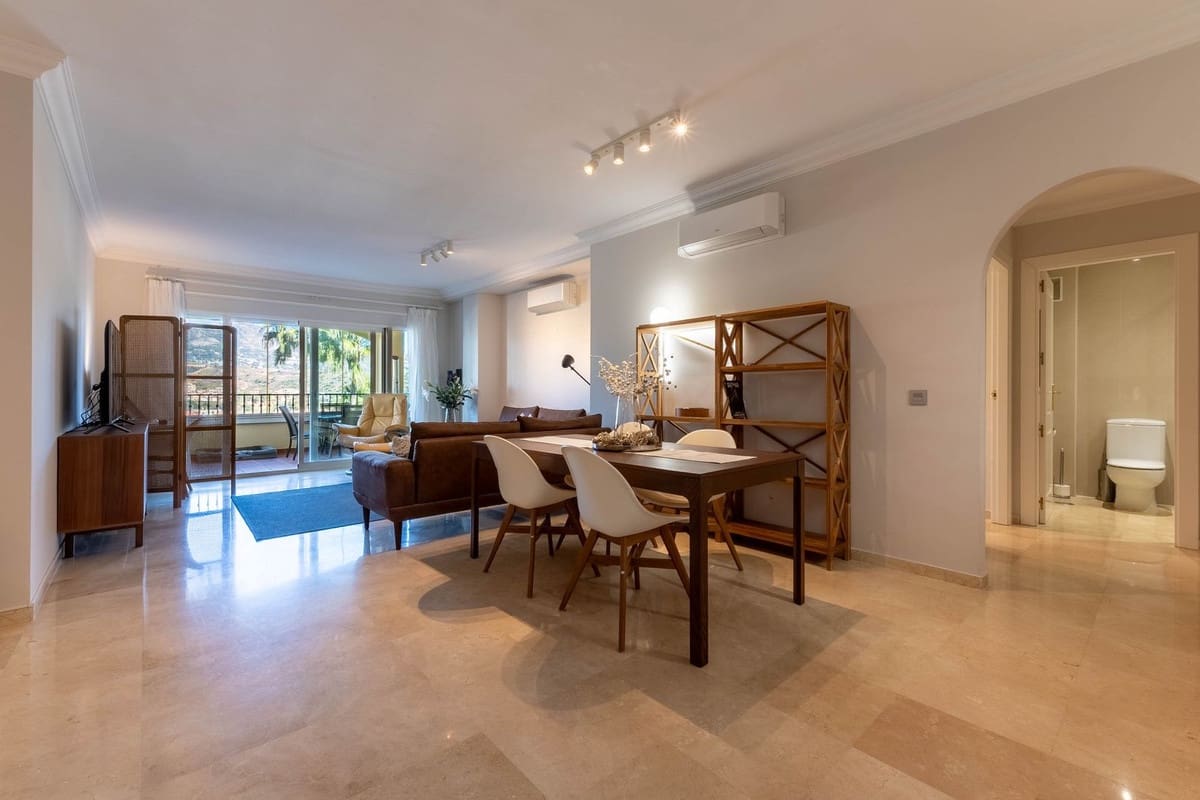 2 makuuhuone Huoneisto myytävänä paikassa La Cala Hills - 330 000 € (Ref: 9793771)