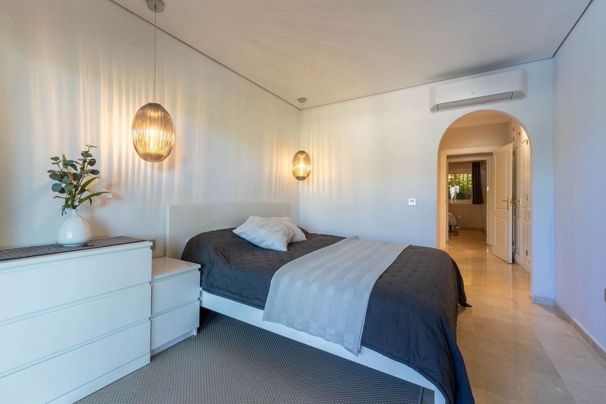 2 makuuhuone Huoneisto myytävänä paikassa La Cala Hills - 330 000 € (Ref: 9793771)