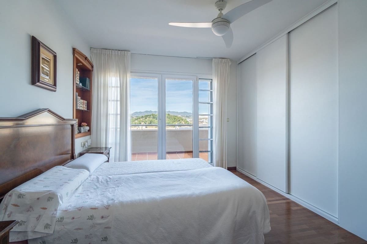 6 soveværelse Byhus til salg i Malaga by - € 1.375.000 (Ref: 9795945)