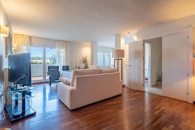 6 soveværelse Byhus til salg i Parque Clavero, Málaga by - € 1.375.000 (Ref: 9795945)