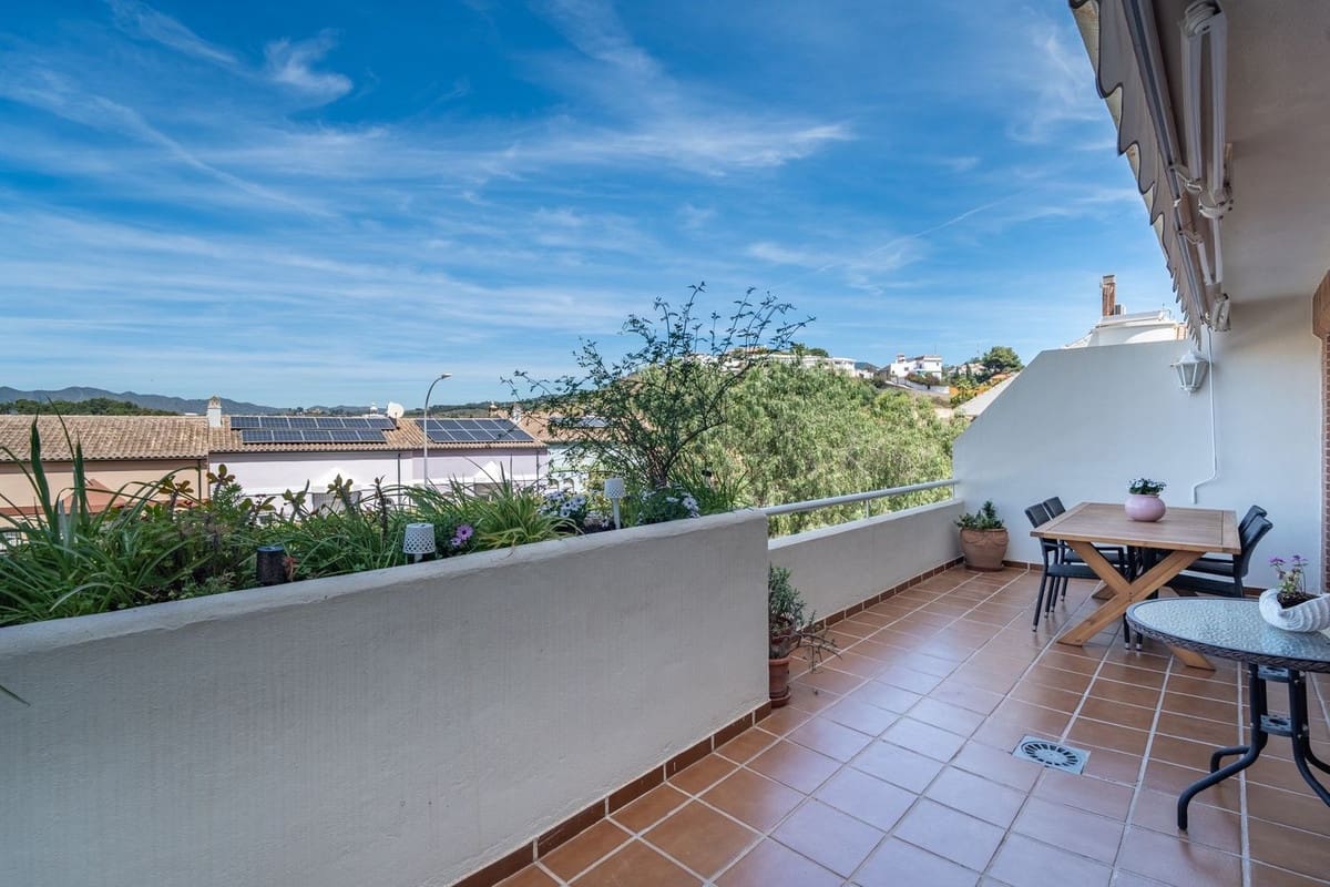6 soveværelse Byhus til salg i Malaga by - € 1.375.000 (Ref: 9795945)