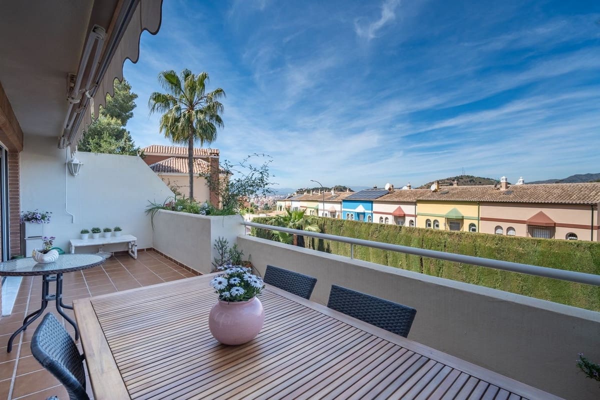 6 soveværelse Byhus til salg i Malaga by - € 1.375.000 (Ref: 9795945)