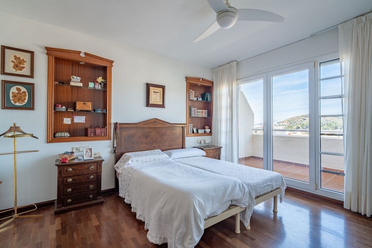 6 soveværelse Byhus til salg i Malaga by - € 1.375.000 (Ref: 9795945)