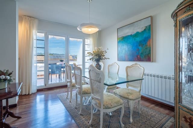 6 soveværelse Byhus til salg i Parque Clavero, Málaga by - € 1.375.000 (Ref: 9795945)