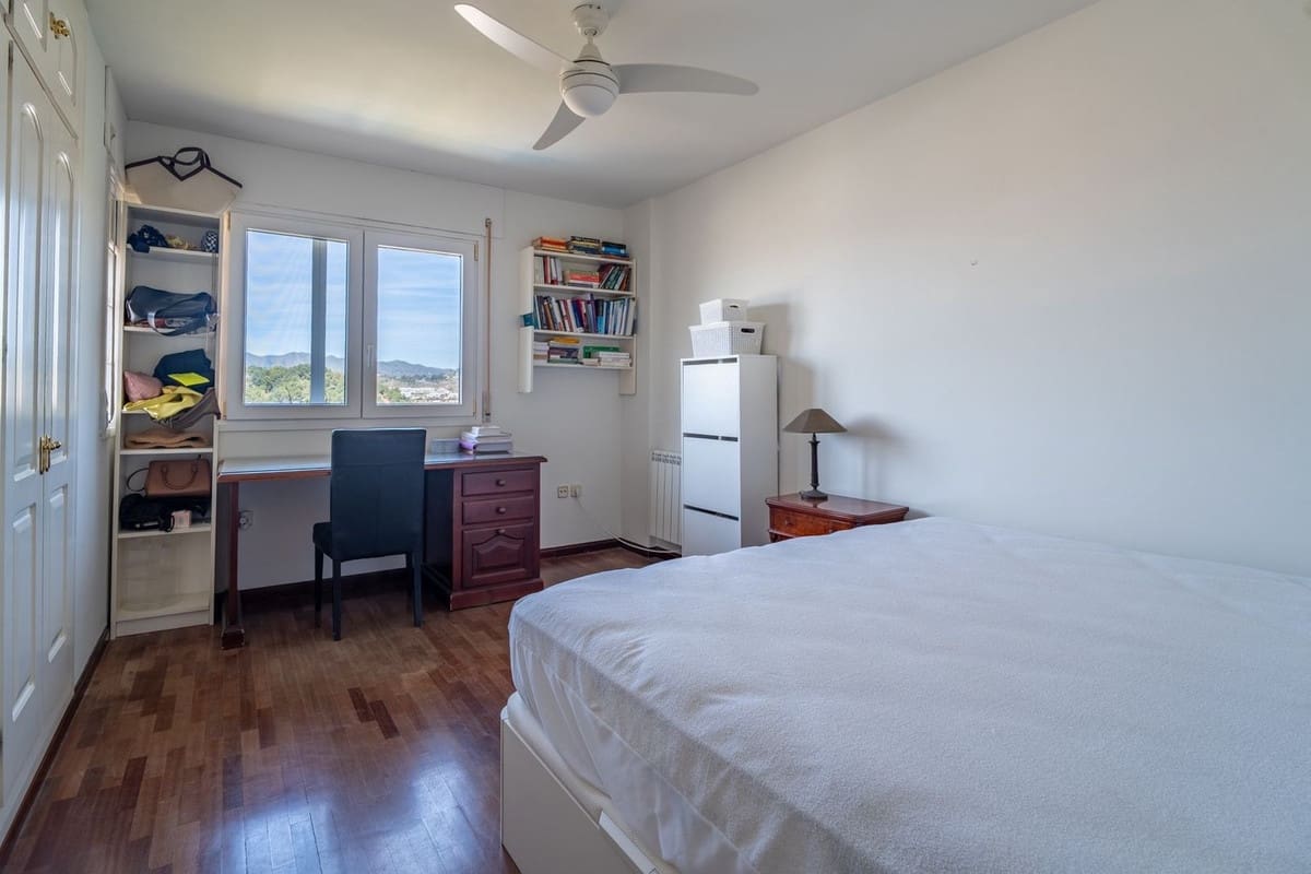 6 soveværelse Byhus til salg i Malaga by - € 1.375.000 (Ref: 9795945)