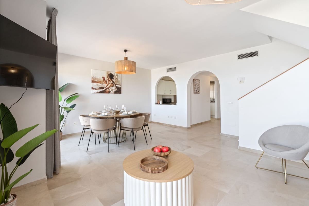 3 soverom Penthouse til salgs i Bahia de Casares med garasje - € 410 000 (Ref: 9795946)