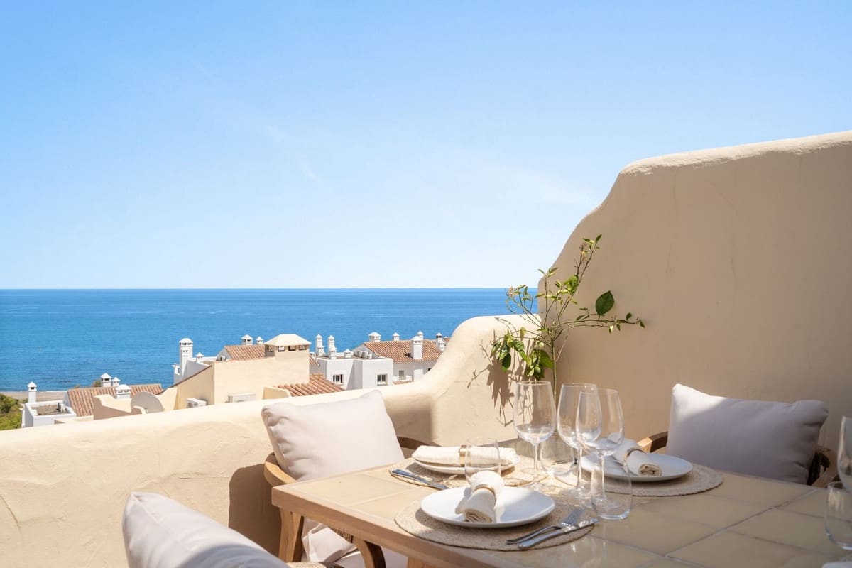 3 soverom Penthouse til salgs i Bahia de Casares med garasje - € 410 000 (Ref: 9795946)