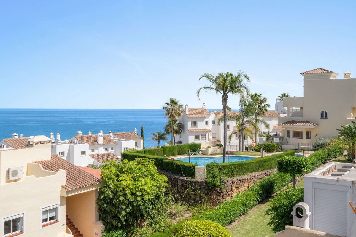 3 soverom Penthouse til salgs i Bahia de Casares med garasje - € 410 000 (Ref: 9795946)