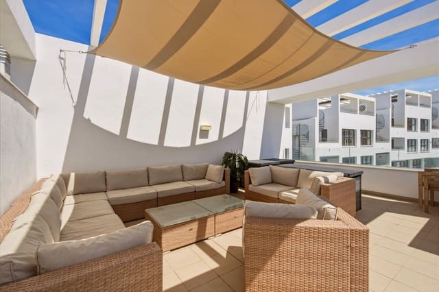 3 soverom Penthouse til salgs i Parque Central, Estepona med garasje - € 559 000 (Ref: 9795947)