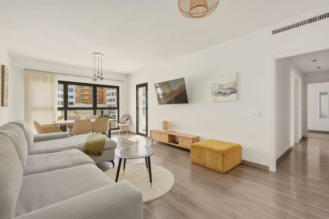 3 soverom Penthouse til salgs i Parque Central, Estepona med garasje - € 559 000 (Ref: 9795947)