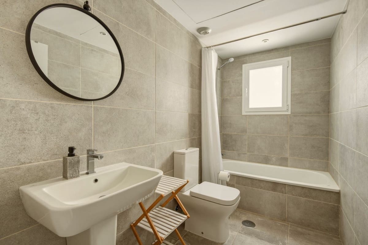 3 makuuhuone Kattohuoneisto myytävänä paikassa Estepona mukana 
autotalli - 559 000 € (Ref: 9795947)