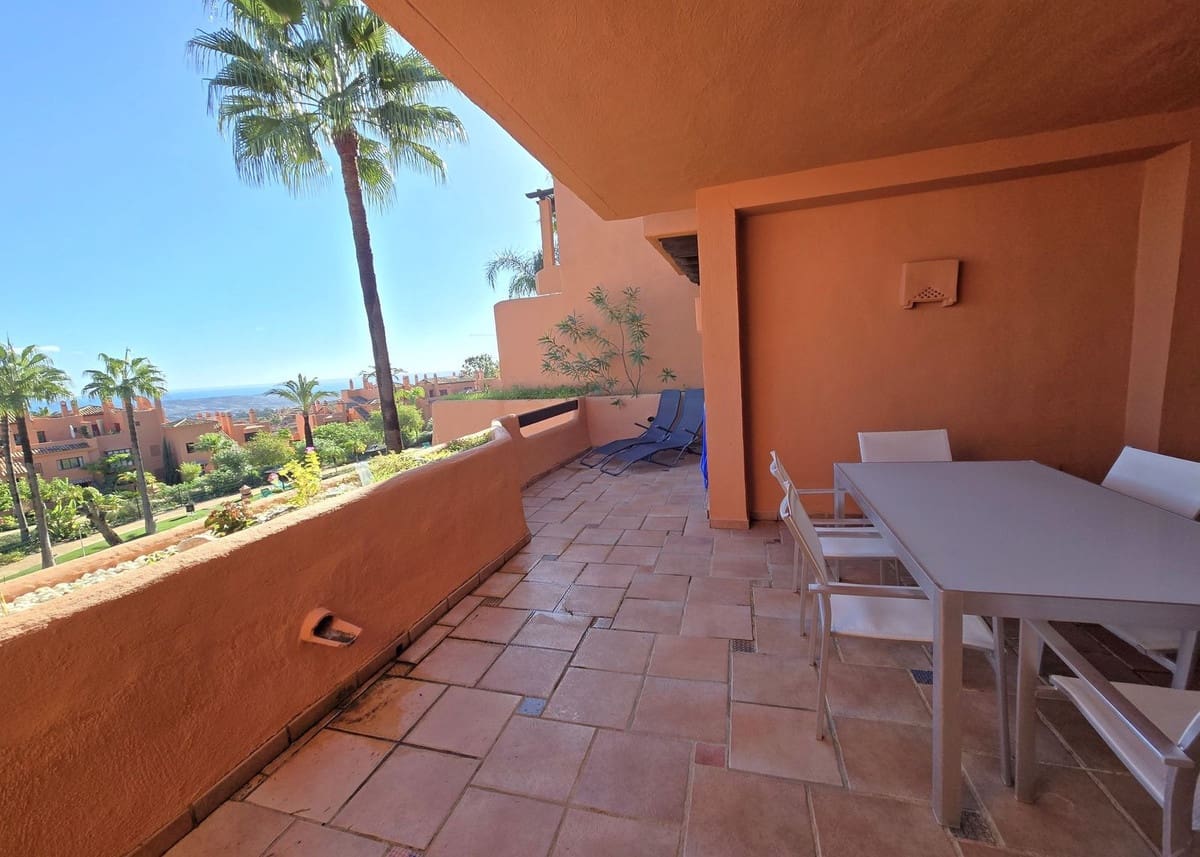 2 sovrum Lägenhet till salu i La Mairena med garage - 360 000 € (Ref: 9795950)