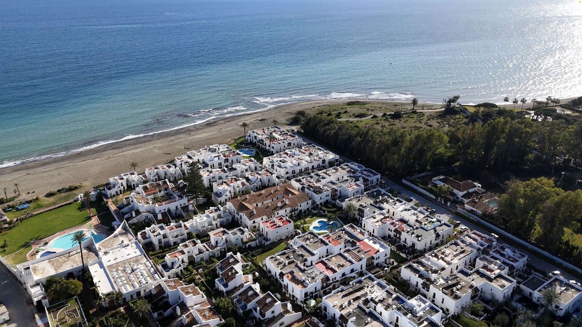 1 sovrum Hus till salu i Estepona - 340 000 € (Ref: 9795952)