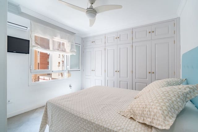 4 Zimmer Apartment zu verkaufen in La Malagueta, Málaga Stadt - 720.000 € (Ref: 9798472)