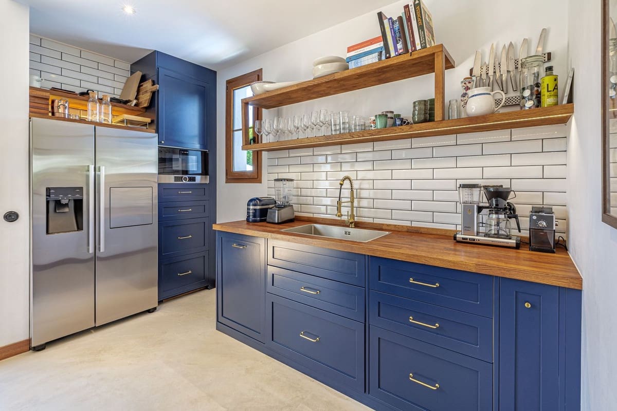 4 Zimmer Villa zu verkaufen in Estepona - 1.690.000 € (Ref: 9800278)