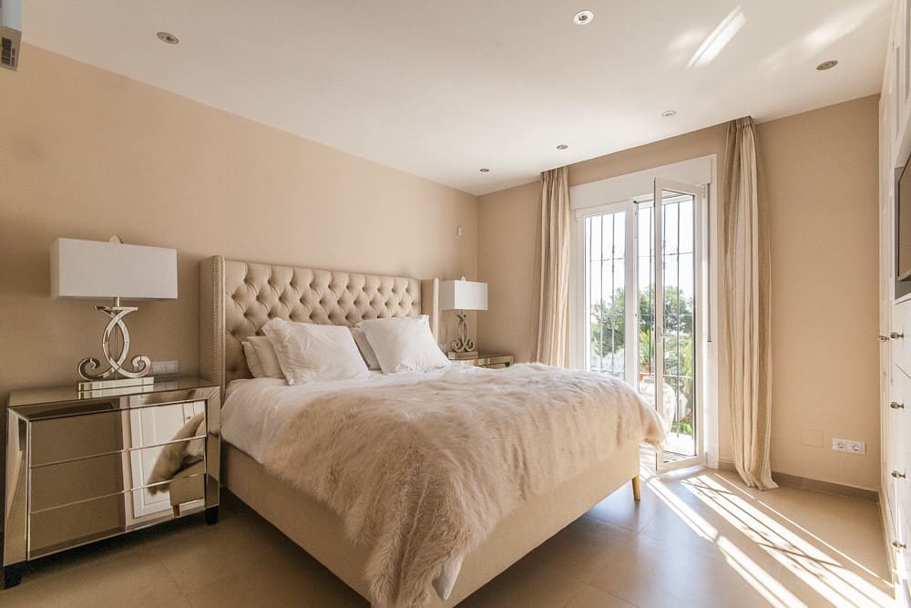 4 soveværelse Penthouse til salg i Elviria med garage - € 1.595.000 (Ref: 9800279)