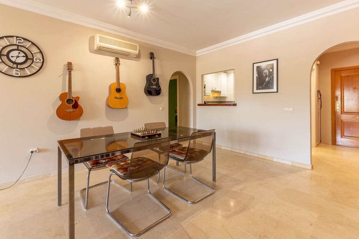 Apartamento de 2 habitaciones en La Cala Hills en venta con garaje - 325.000 € (Ref: 9800280)