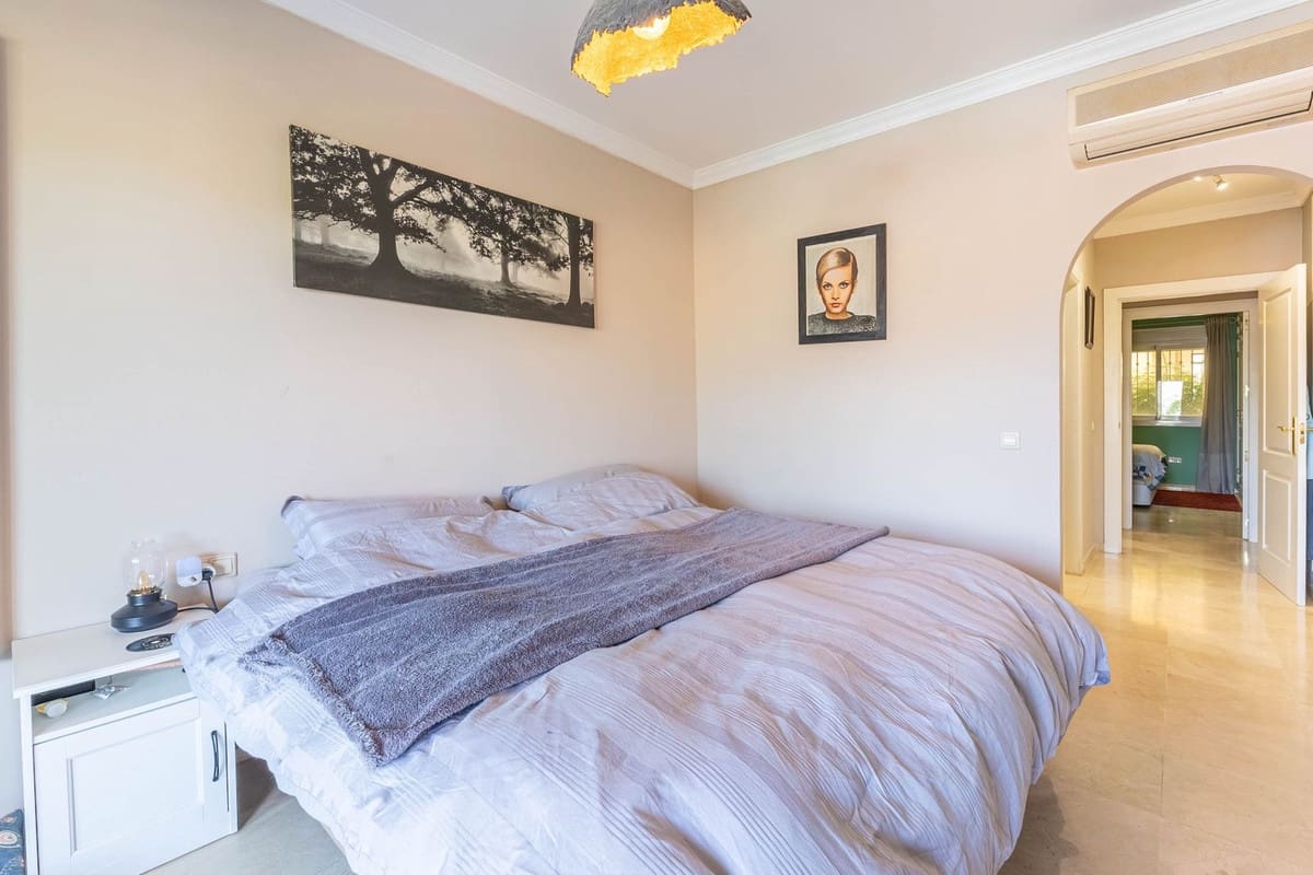 Apartamento de 2 habitaciones en La Cala Hills en venta con garaje - 325.000 € (Ref: 9800280)