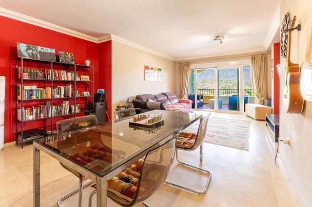 Apartamento de 2 habitaciones en La Cala Hills, Mijas en venta con garaje - 325.000 € (Ref: 9800280)