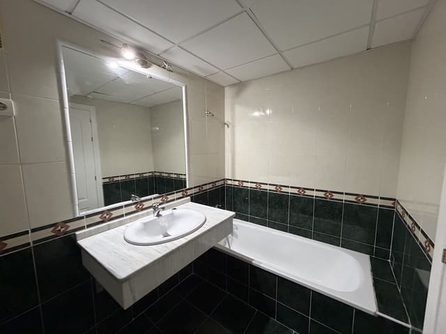 2 quarto Apartamento para venda em Alhaurín Golf, Alhaurín el Grande com garagem - 289 000 € (Ref: 9805561)