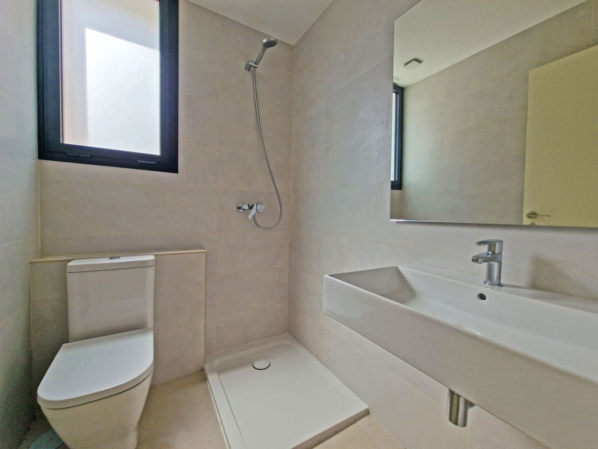 2 bedroom Apartment for sale in La Cala de Mijas with garage - € 445,000 (Ref: 9805562)