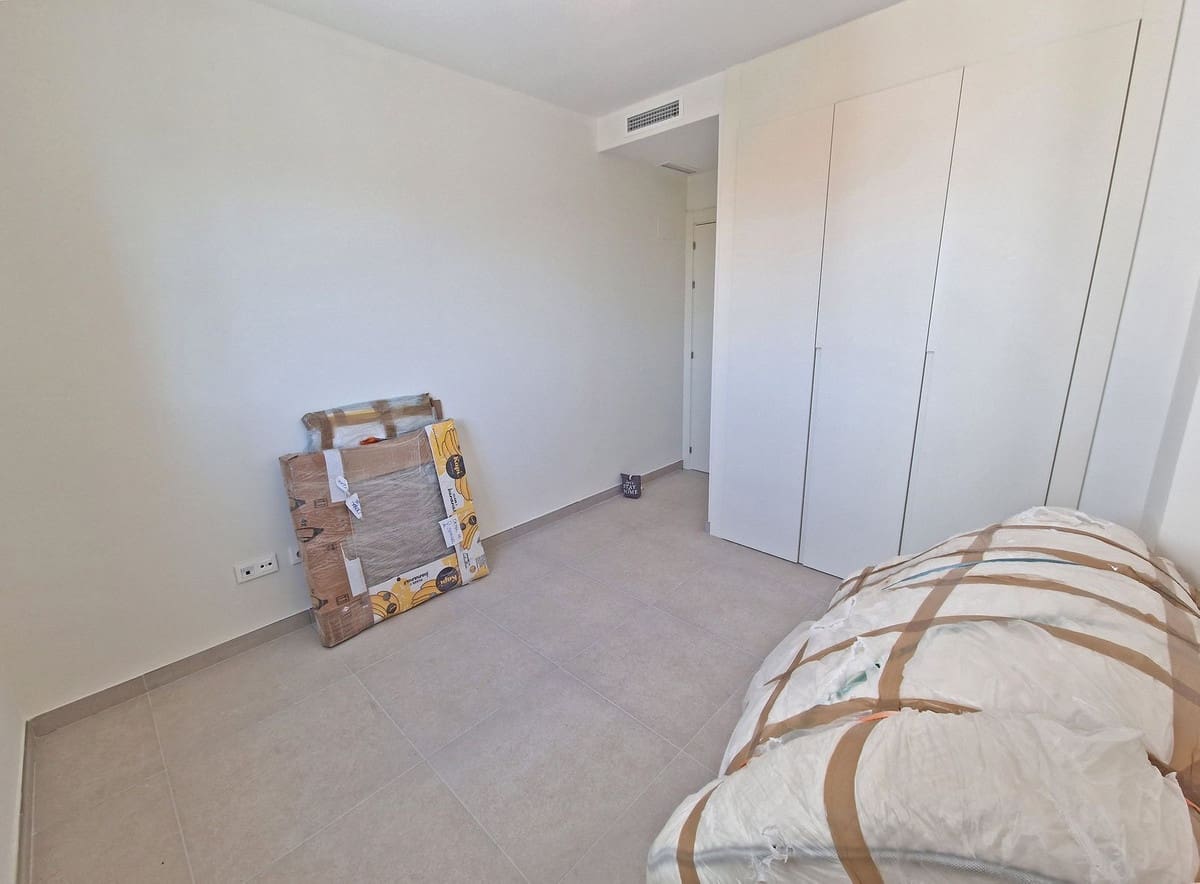 2 bedroom Apartment for sale in La Cala de Mijas with garage - € 445,000 (Ref: 9805562)