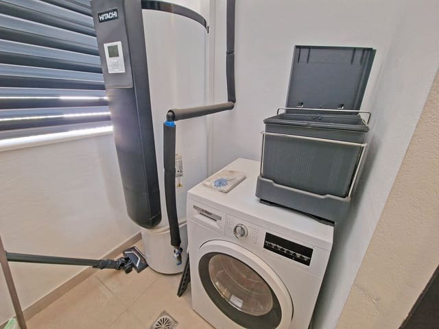 2 quarto Apartamento para venda em La Cala de Mijas, Mijas com garagem - 445 000 € (Ref: 9805562)