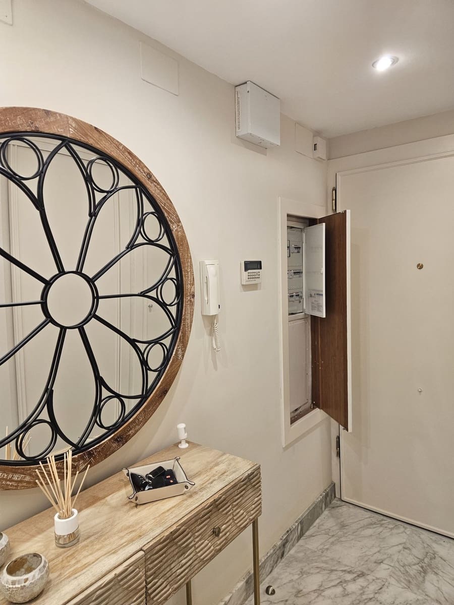 2 bedroom Penthouse for sale in Alhaurin de la Torre with garage - € 799,000 (Ref: 9805564)