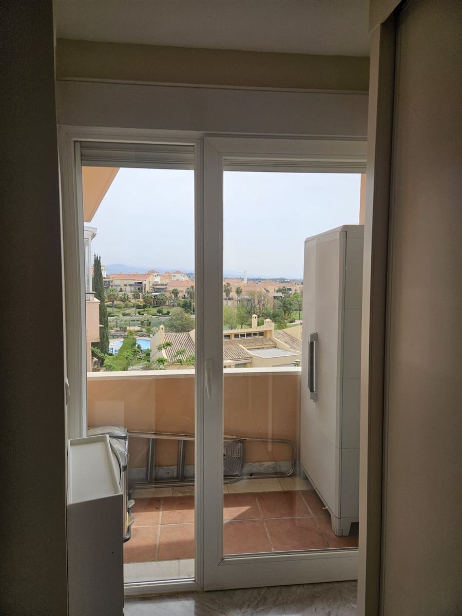 2 bedroom Penthouse for sale in Alhaurin de la Torre with garage - € 799,000 (Ref: 9805564)