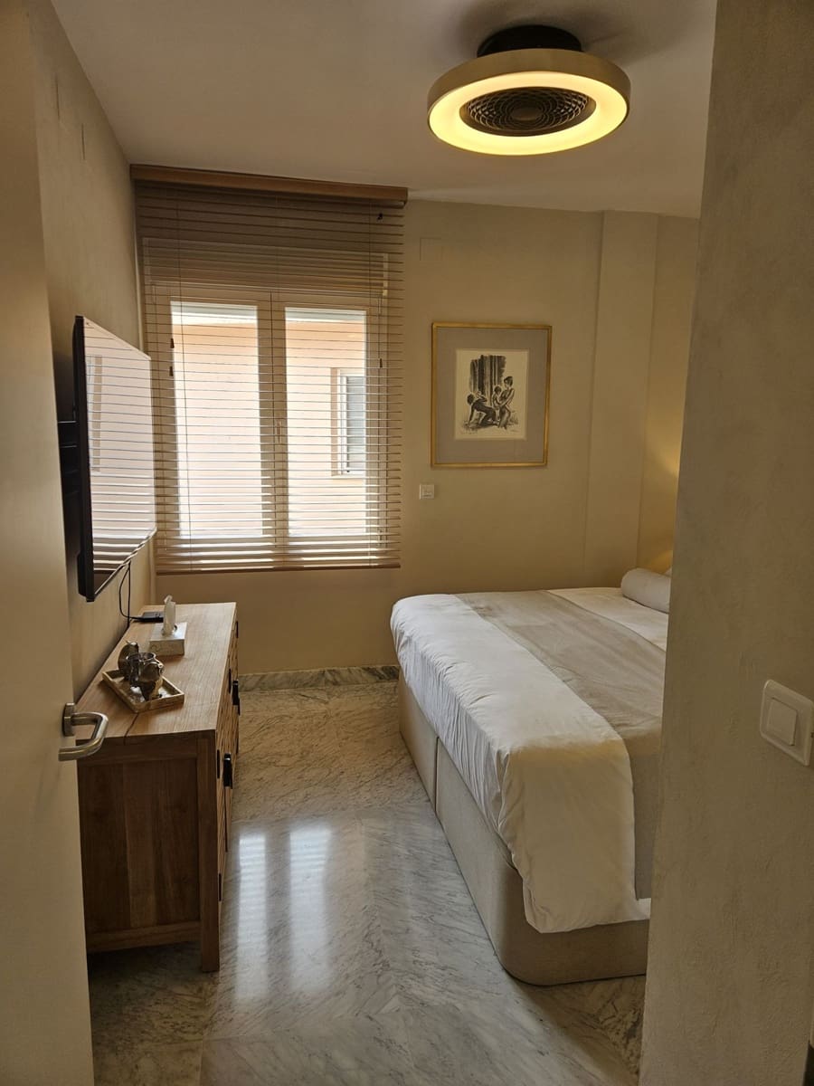 2 bedroom Penthouse for sale in Alhaurin de la Torre with garage - € 799,000 (Ref: 9805564)