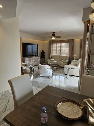 2 bedroom Penthouse for sale in Alhaurín de la Torre with garage - € 799,000 (Ref: 9805564)