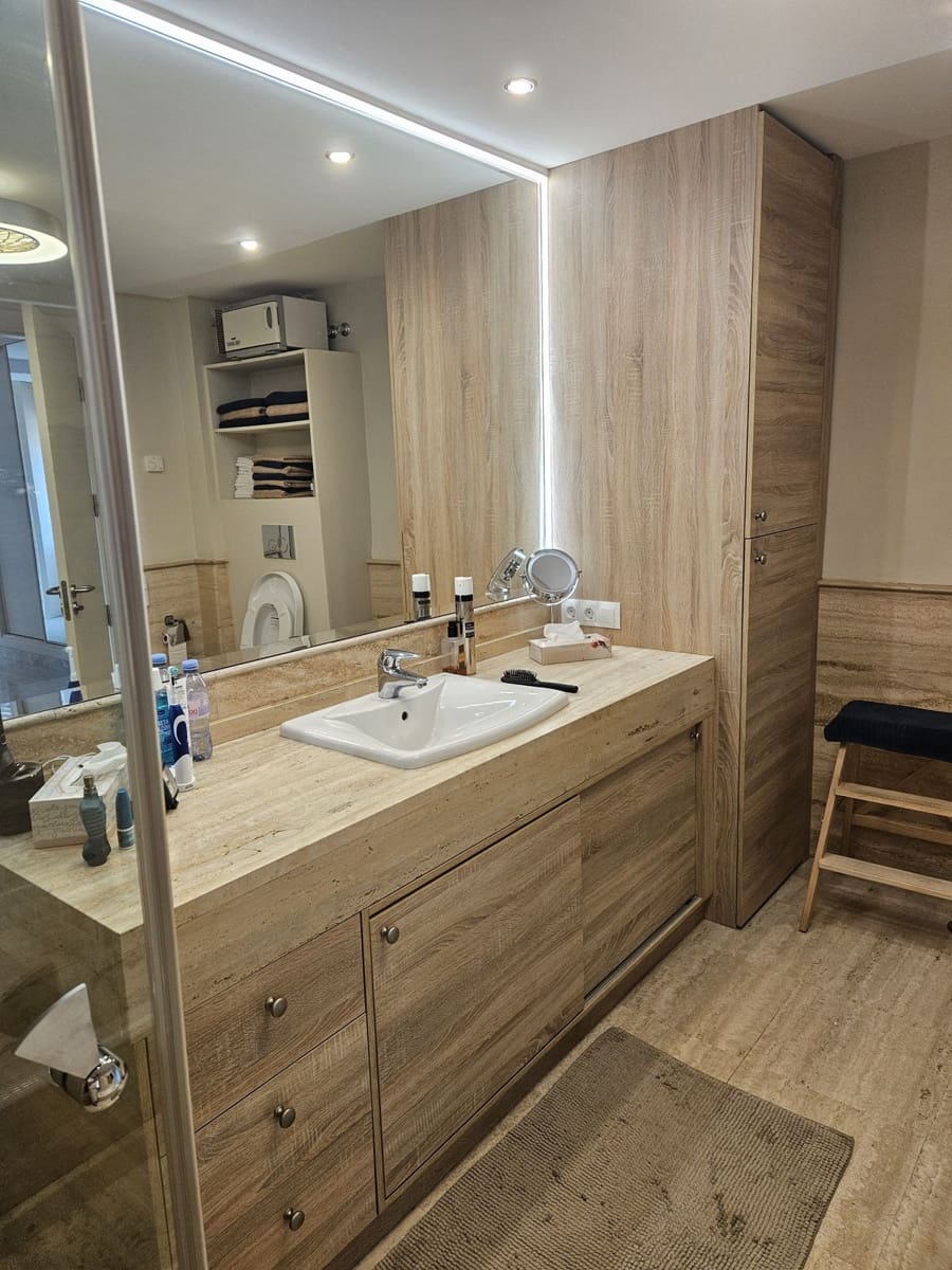 2 bedroom Penthouse for sale in Alhaurin de la Torre with garage - € 799,000 (Ref: 9805564)