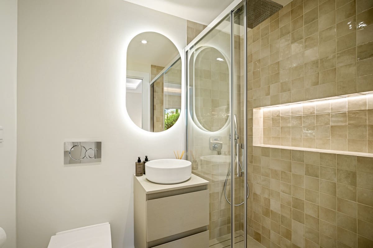 4 quarto Casa em Banda para venda em La Quinta - 1 795 000 € (Ref: 9805565)