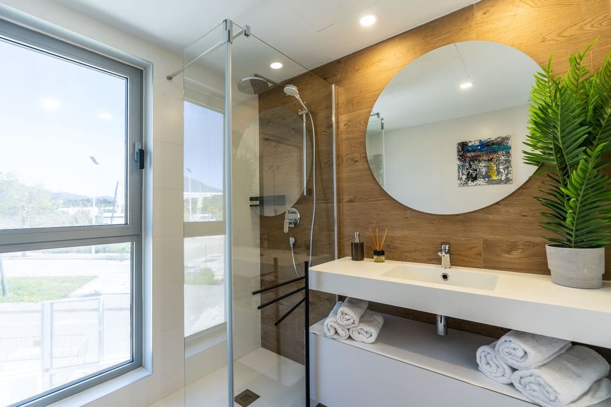 2 soveværelse Lejlighed til salg i Estepona med garage - € 575.000 (Ref: 9807430)