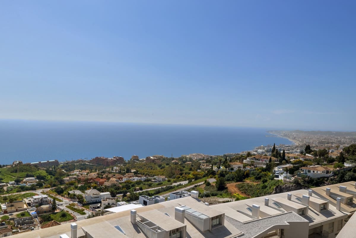 3 sovrum Takvåning till salu i Benalmadena - 1 225 000 € (Ref: 9807431)