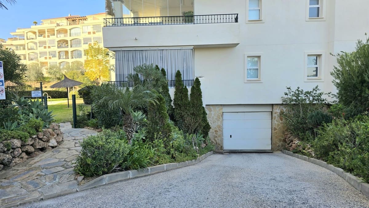 2 Zimmer Apartment zu verkaufen in La Cala Hills mit Garage - 329.000 € (Ref: 9807436)