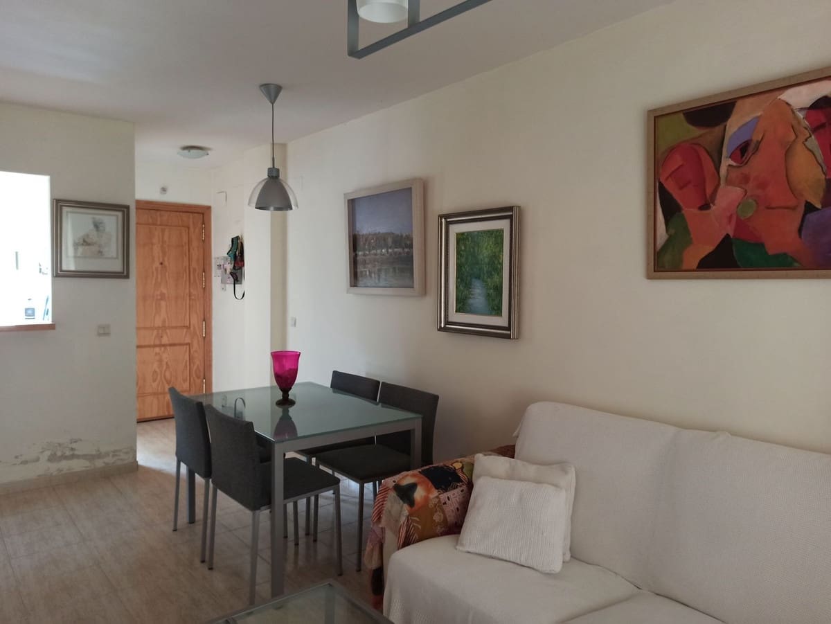 2 bedroom Apartment for sale in Calahonda with garage - € 305,000 (Ref: 9807437)
