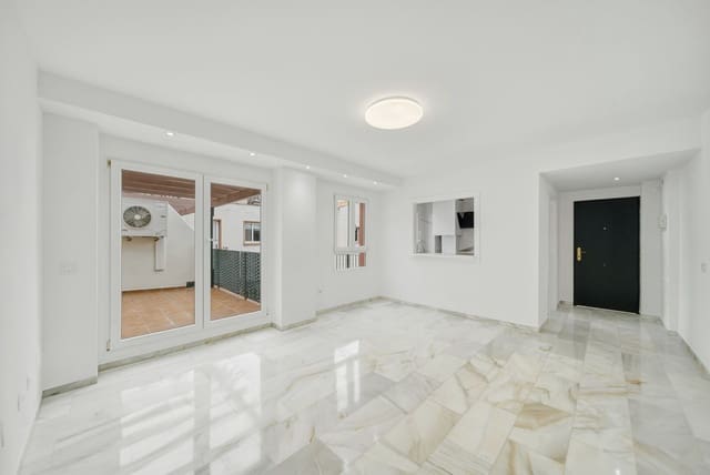 3 chambre Penthouse à vendre à Solymar, Benalmádena avec garage - 465 000 € (Ref: 9810892)
