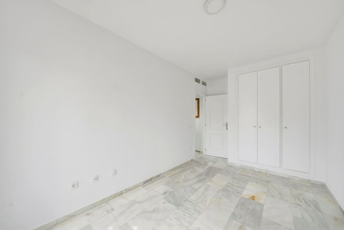 3 chambre Penthouse à vendre à Benalmadena avec garage - 465 000 € (Ref: 9810892)