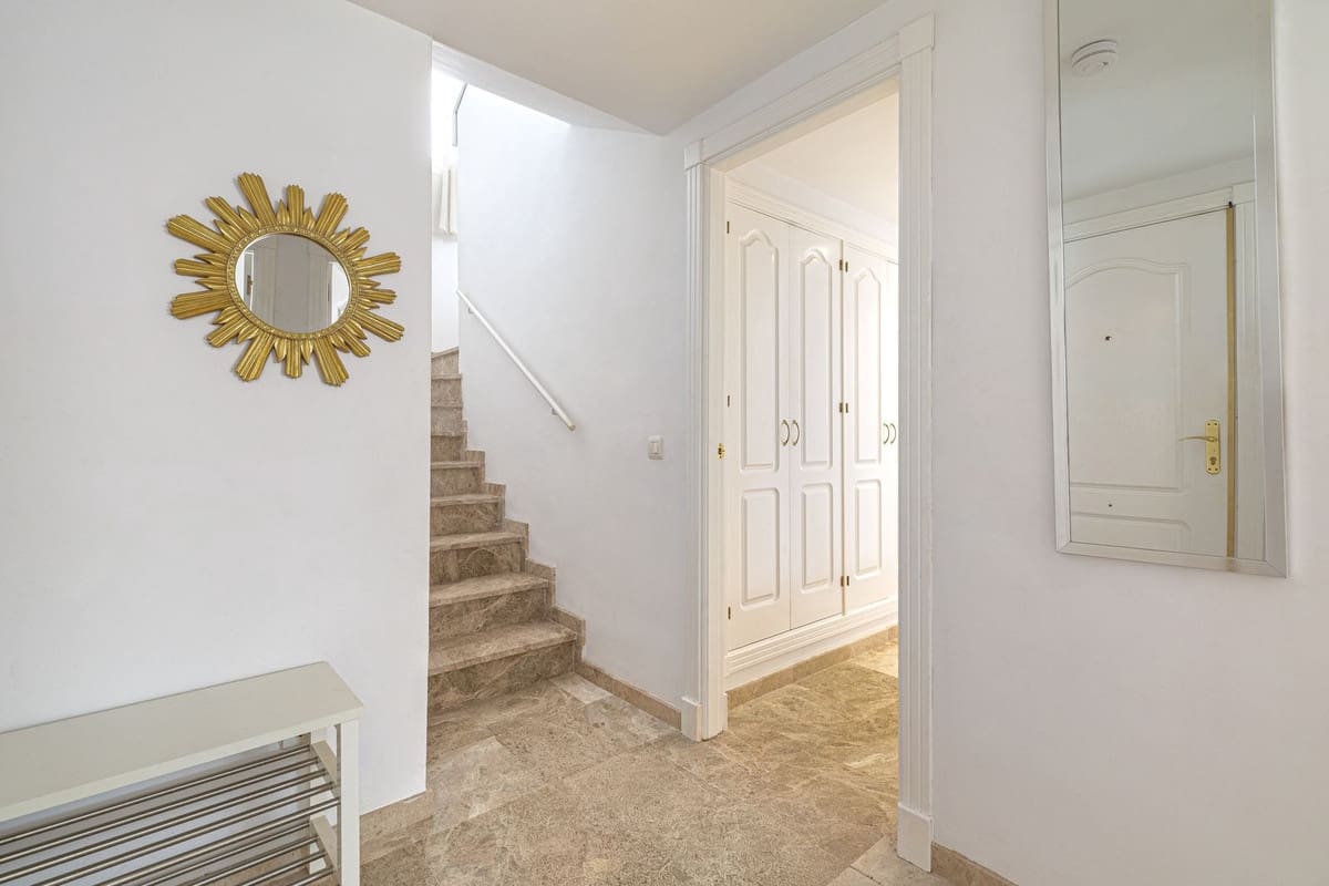 3 Zimmer Penthouse zu verkaufen in Marbella - 575.000 € (Ref: 9810896)