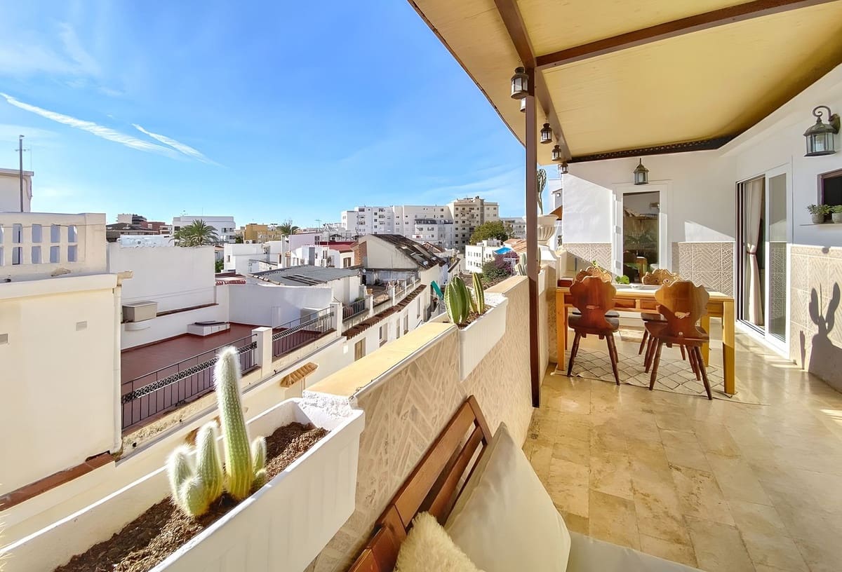 1 sypialnia Penthouse na sprzedaż w Marbella - 399 000 € (Ref: 9810897)