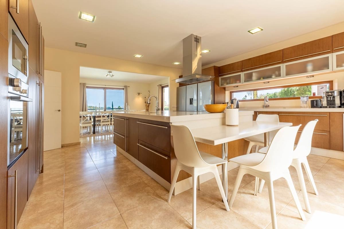 5 sovrum Villa till salu i La Cala Golf - 1 890 000 € (Ref: 9810900)